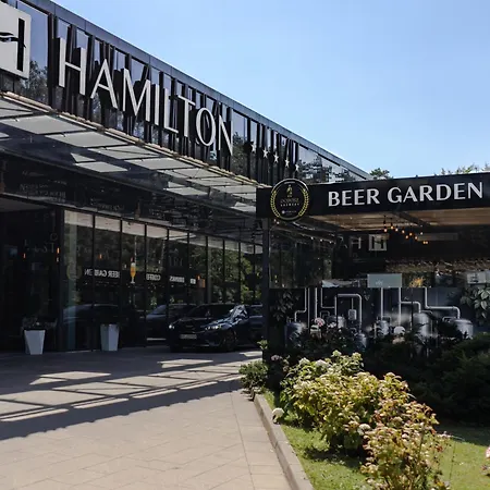 Hamilton & Wellness 5*