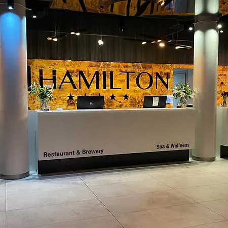 Hamilton & Wellness Hotel 5*