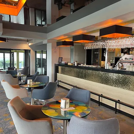 Hamilton & Wellness 5*