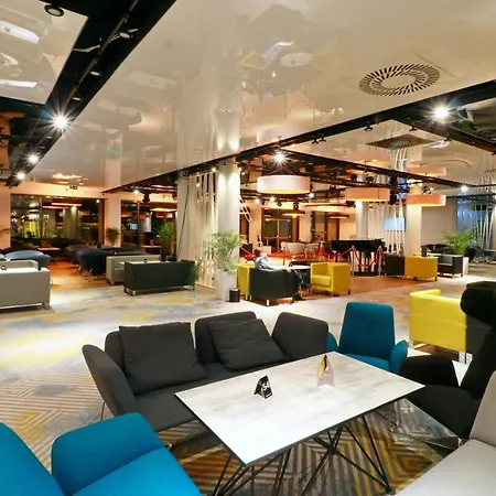 Hamilton & Wellness 5*